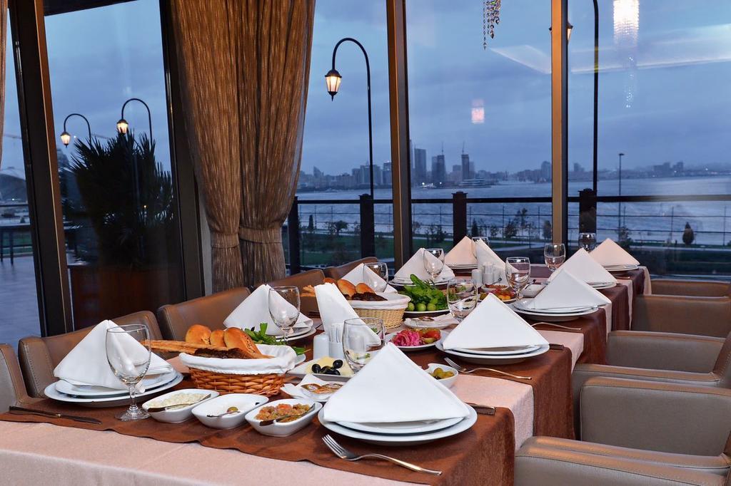 Riviera Hotel Baku Exterior foto